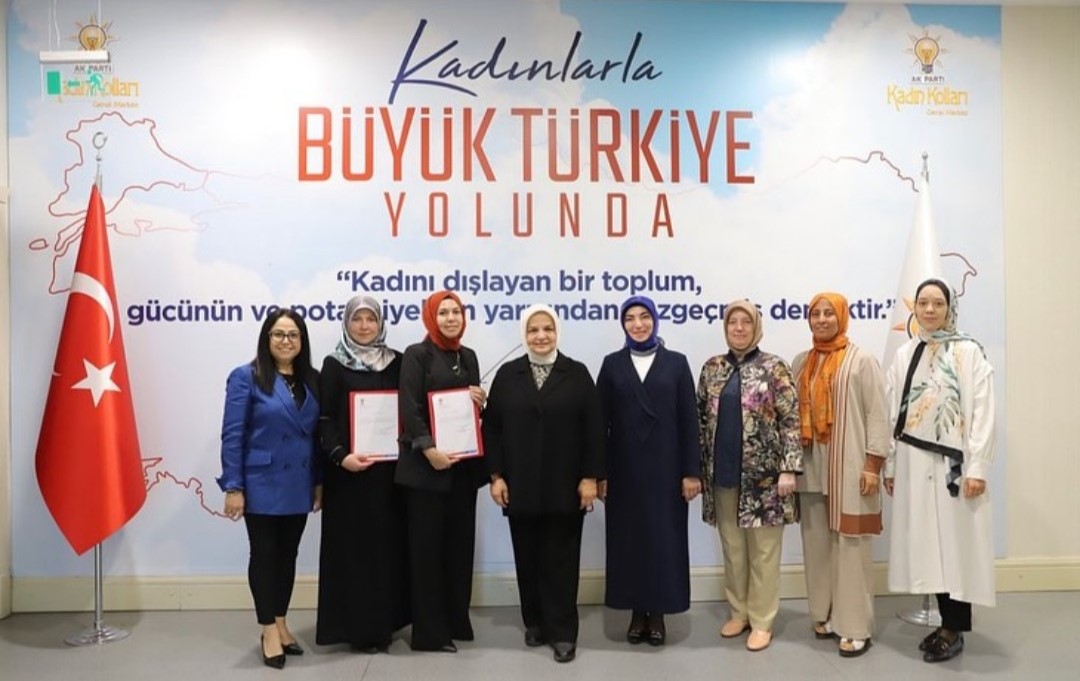 AK Parti Altıntaş ve Çavdarhisar İlçe Kadın Kolları Başkanlıklarına yeni atama