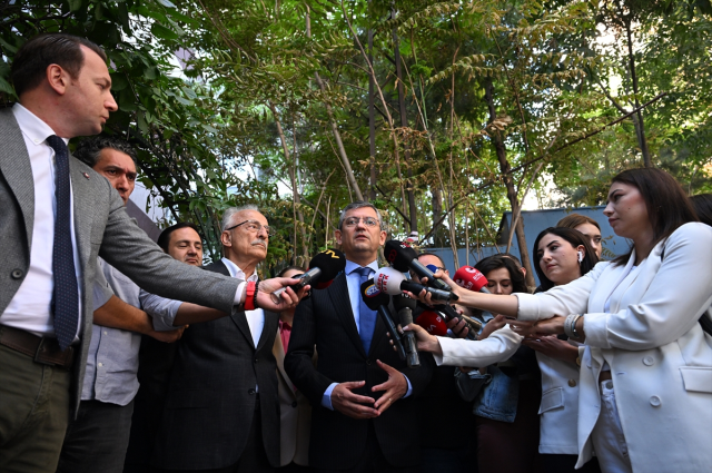 CHP genel başkanlığı için adaylığını açıklayan Özgür Özel, Murat Karayalçın ve ADD'yi ziyaret etti