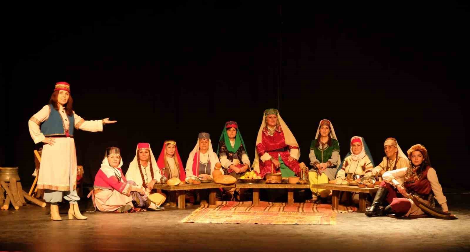 Eskişehir Anadolu Bacıları, Bacıyan - ‘Rum Fatma Bacı’ tiyatro oyunu ile prömiyer yaptı