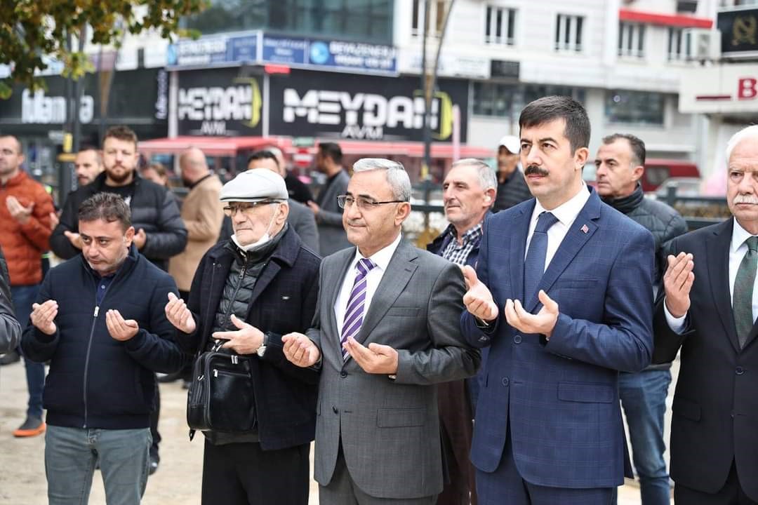 Kütahya’da Azerbaycan Parkı yenilendi