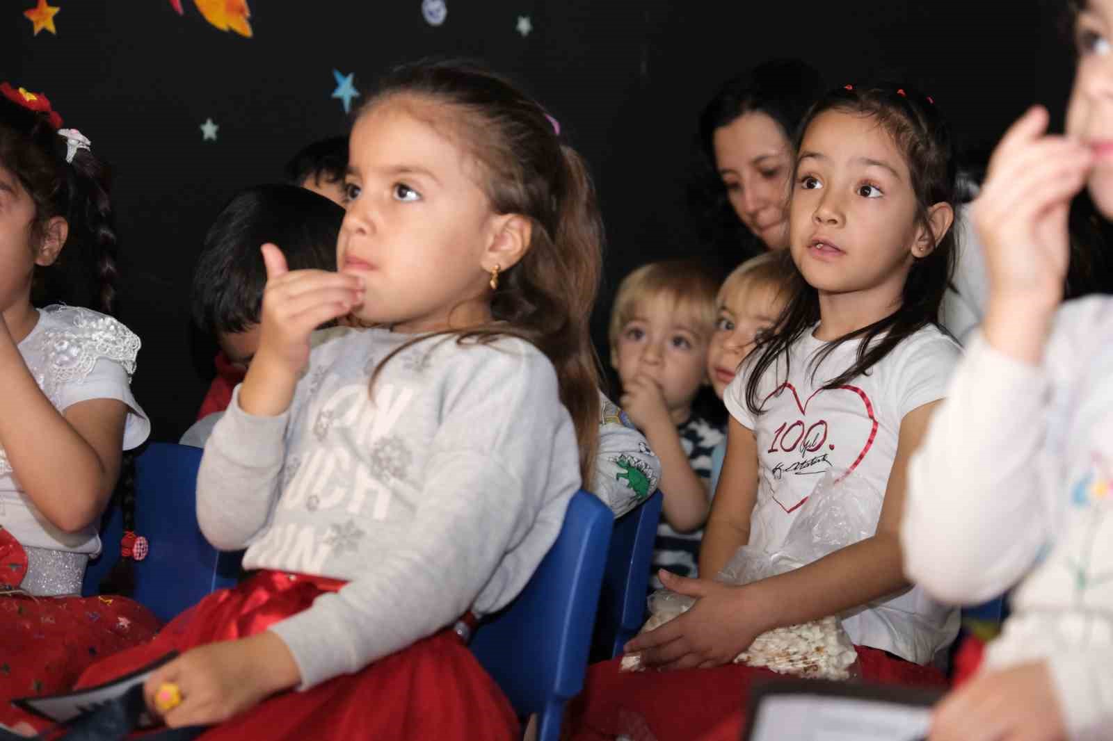 Türkiye’nin ilk çocuk sineması Sivrihisar’da açıldı