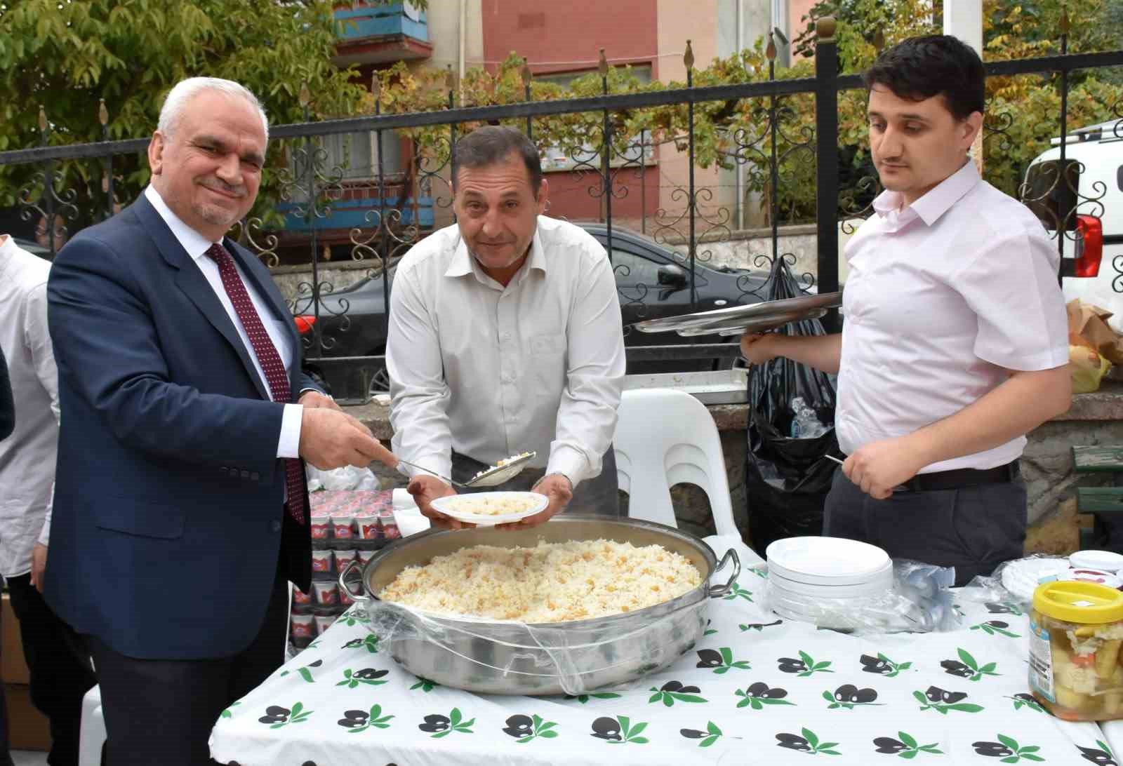 Kurulan hayır çarşısı geliri Filistin’e bağışlanacak