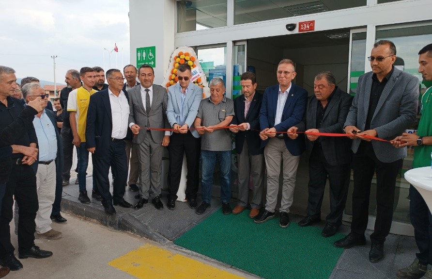 Tavşanlı’da Emet Taşıyıcılar Kooperatifinin akaryakıt istasyonu açıldı