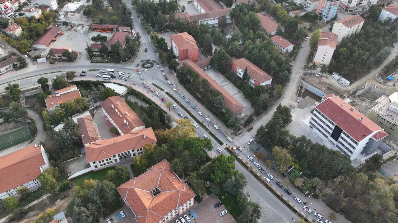 Bilecik’te klasik arabaların konvoyu ilgi ile karşılandı