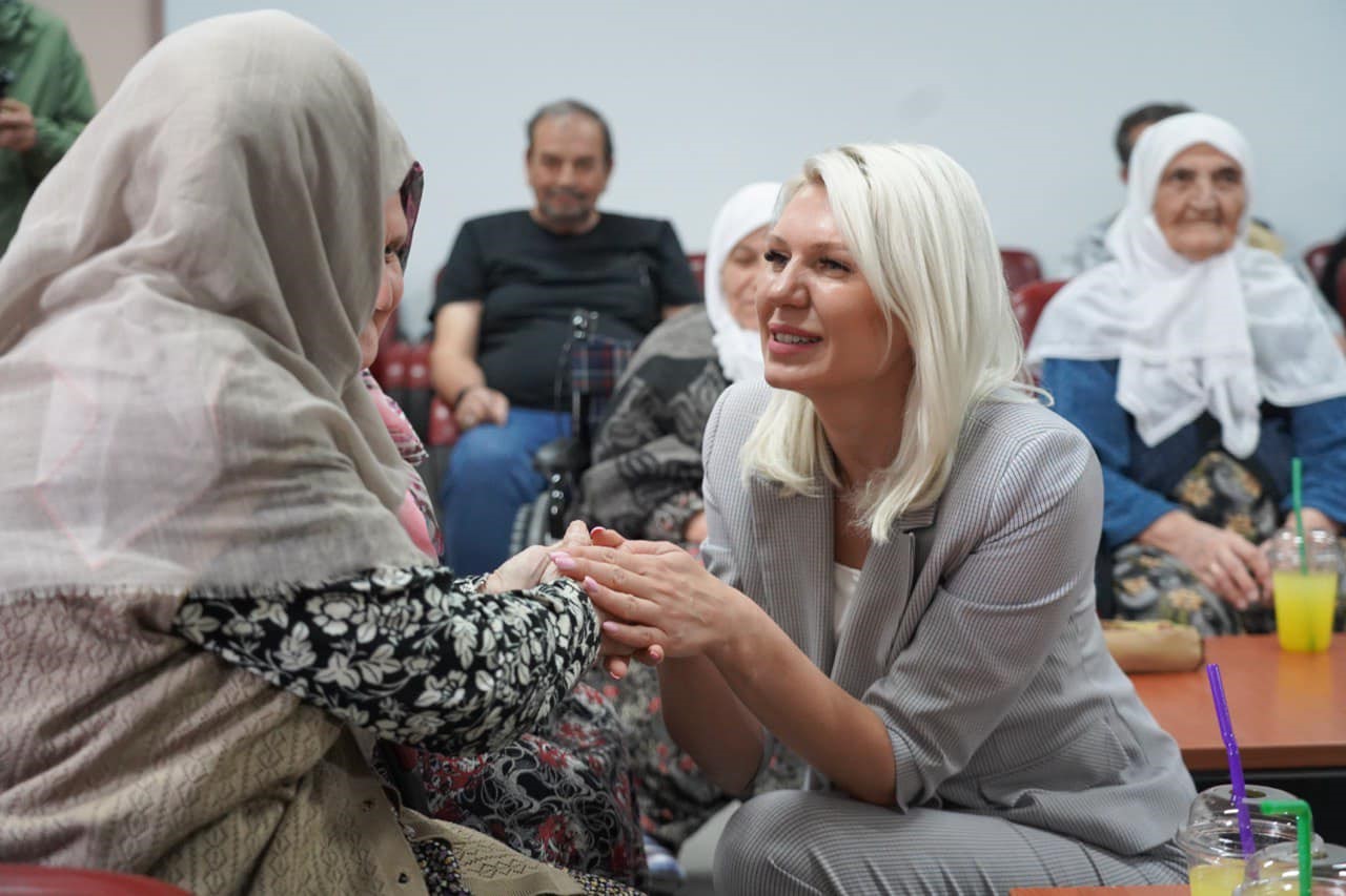 Başkan Subaşı, huzurevi sakinleriyle bir araya geldi