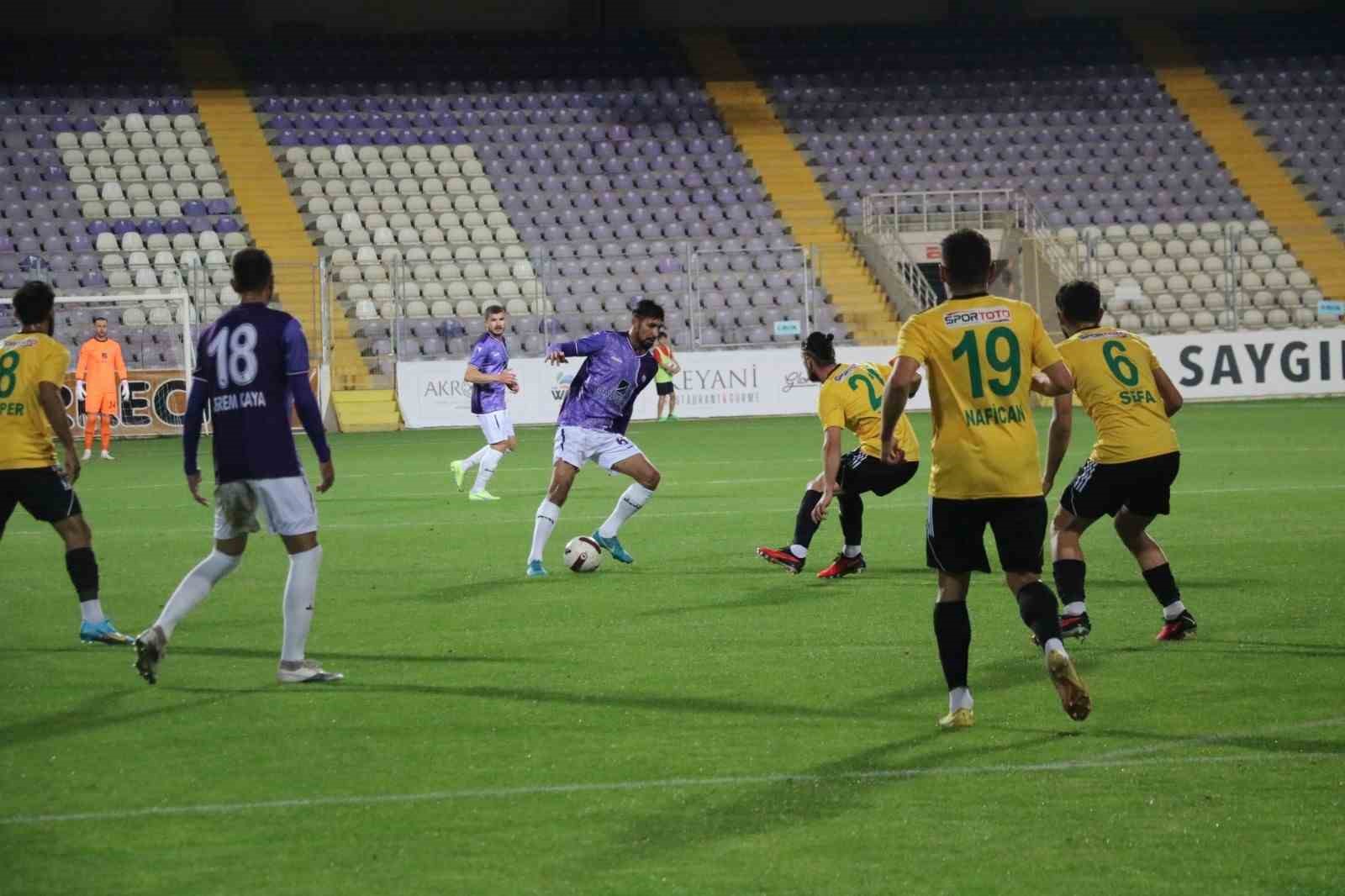 TFF 2. Lig: Afyonspor: 0 - Esenlerspor: 1