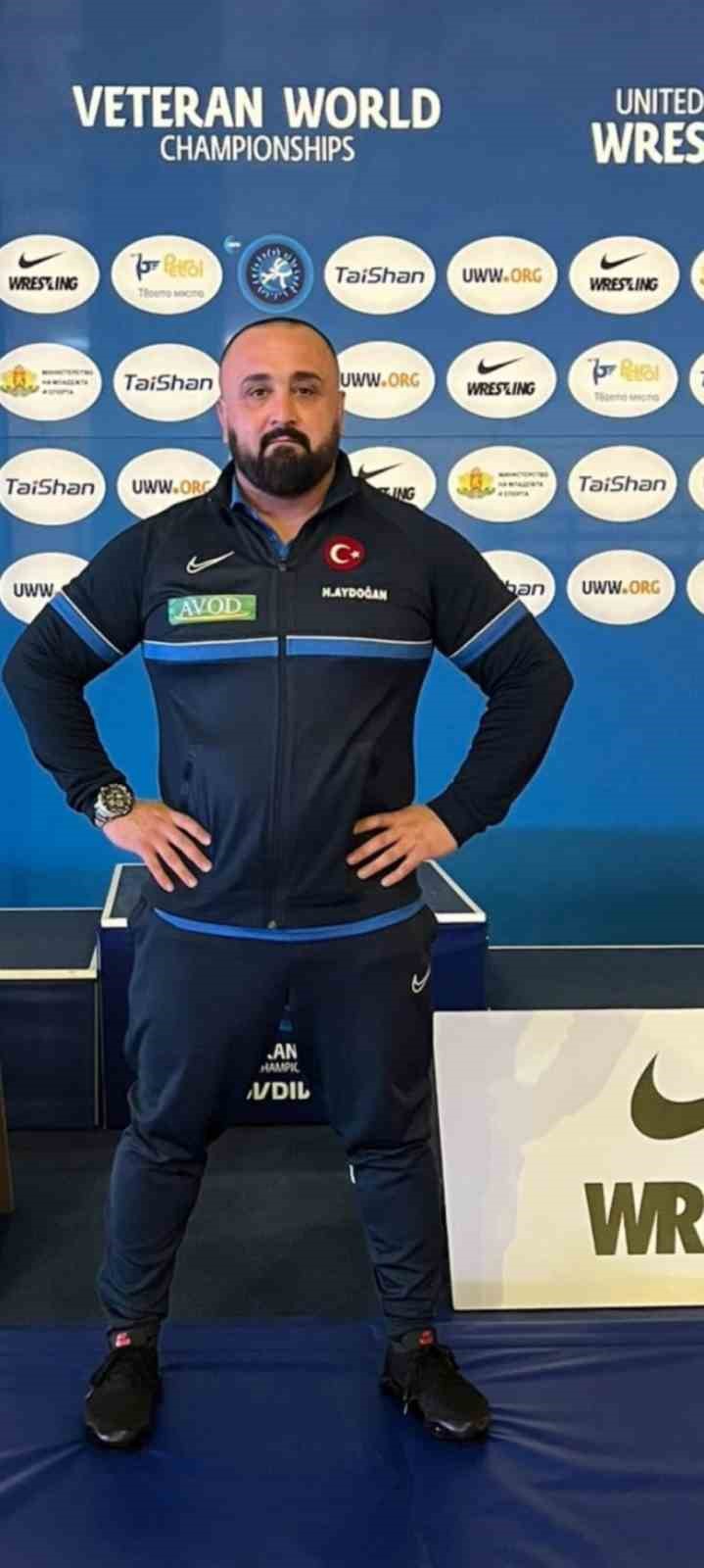 Afyon’lu milli güreşçi Aydoğan Yunanistan’da yapılacak şampiyonaya hazırlanıyor