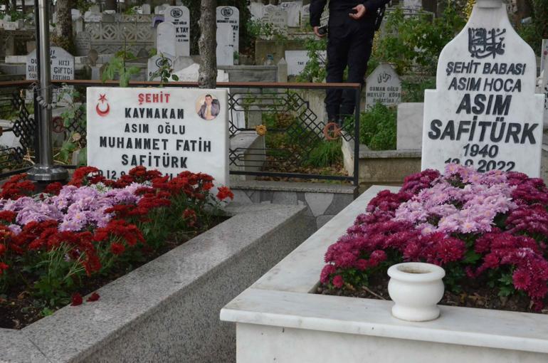 Kaymakam Safitürk, şahadetinin 7'nci yılında mezarı başında anıldı