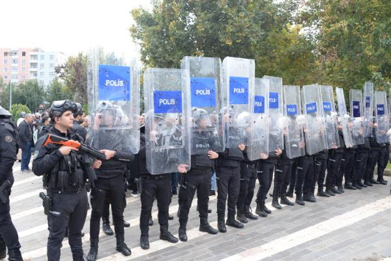 Diyarbakır’da Öcalan yürüyüşüne müdahale; 51 gözaltı