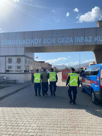 Amasya’da aranan şüphelilere operasyon: 45 kişi gözaltına alındı, 6’sı tutuklandı