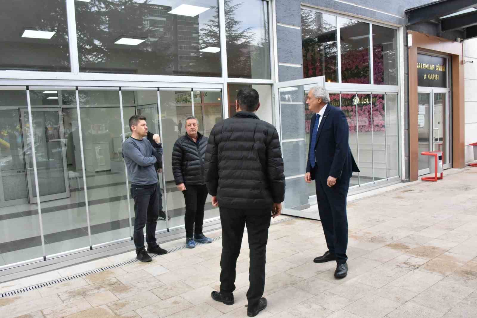 Başkan Bakkalcıoğlu’ndan yeni nikah salonunda son kontroller