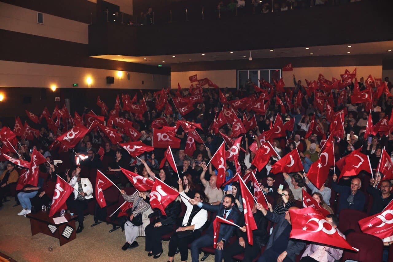 Kütahya’da THM Kadın Sesleri Topluluğu’ndan “Kahramanlık Türküleri” konseri