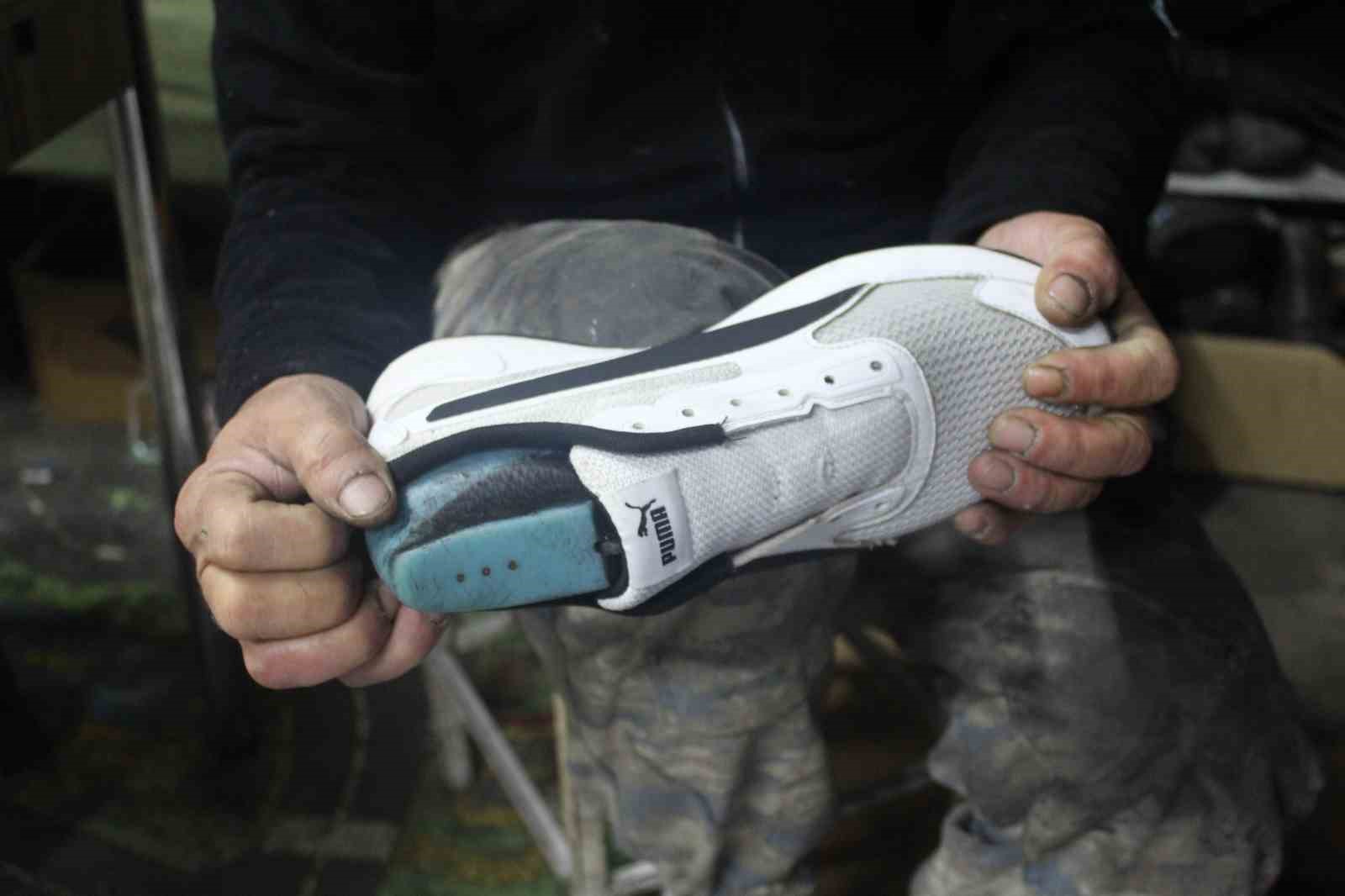 Eskişehir’de ayakkabı tamircilerinde kalıp açma mesaisi yaşanıyor