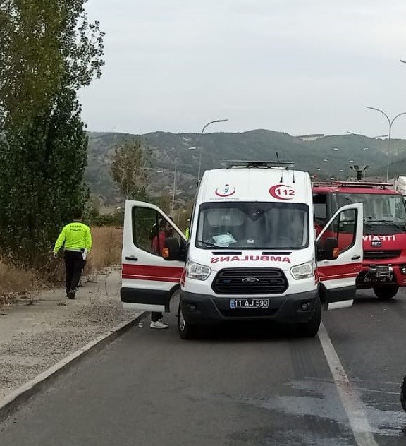 Bilecik’te meydana gelen trafik kazasında 6 kişi yaralandı