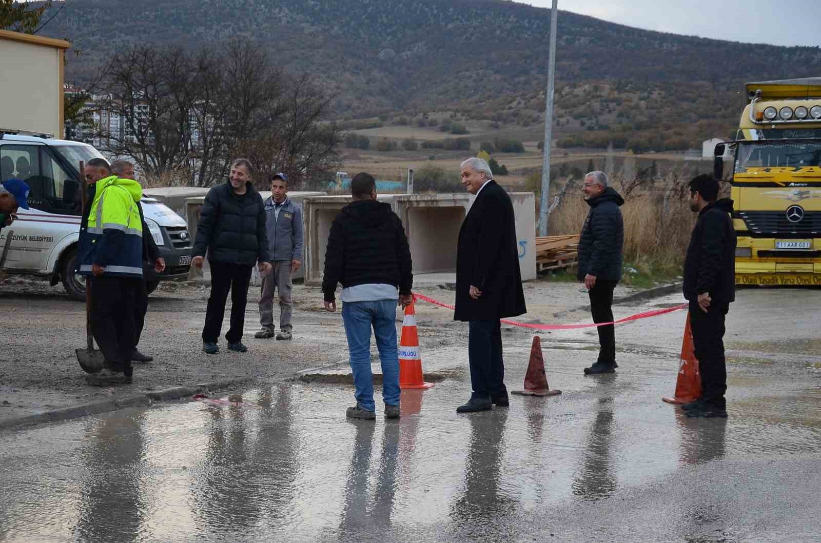 Başkan Bakkalcıoğlu hangar yapım çalışmalarını denetledi