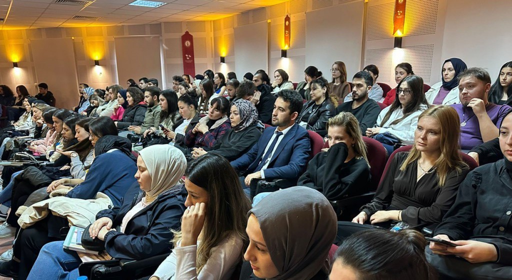 Başkan Alim Işık, öğrencilerin sorularını yanıtladı