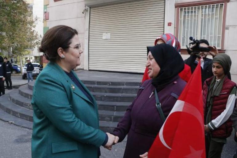 TBMM İnsan Hakları İnceleme Komisyonu Başkanı Derya Yanık, evlat nöbetindeki aileleri ziyaret etti