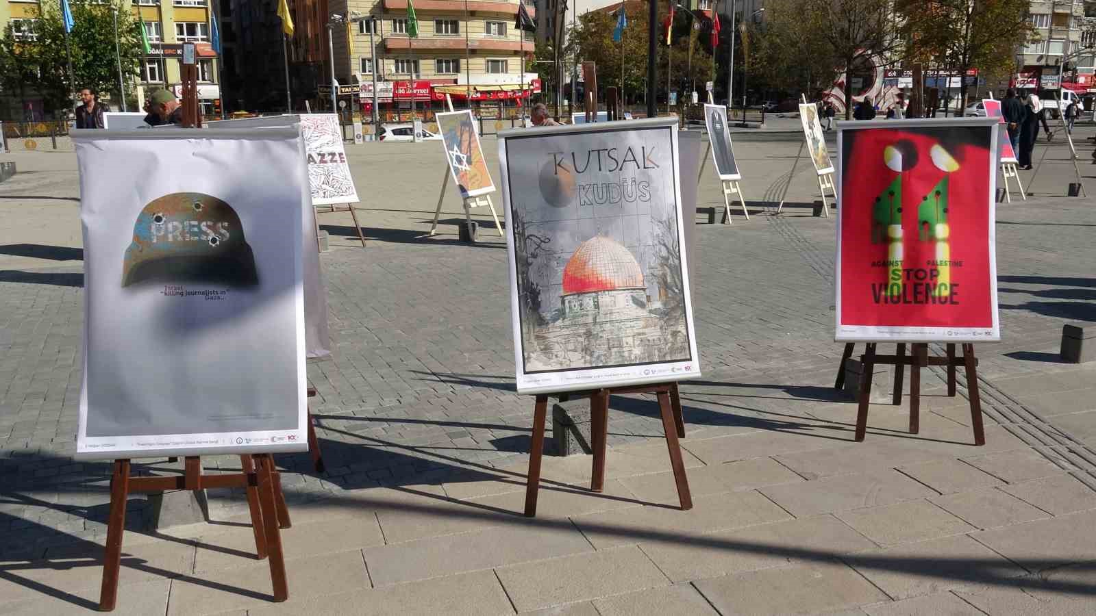 Kütahya’da Filistin için çağrılı afiş sergisi düzenlendi