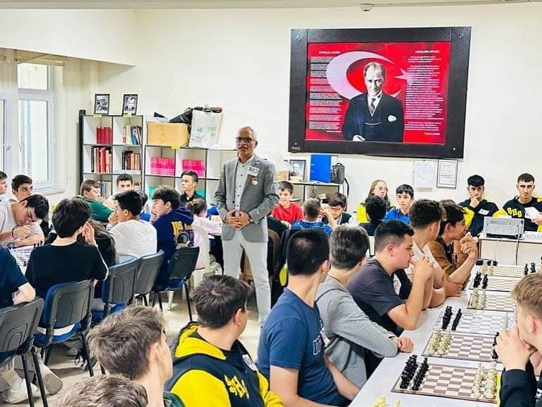 Gediz’de 62 öğrencinin katıldığı satranç turnuvası