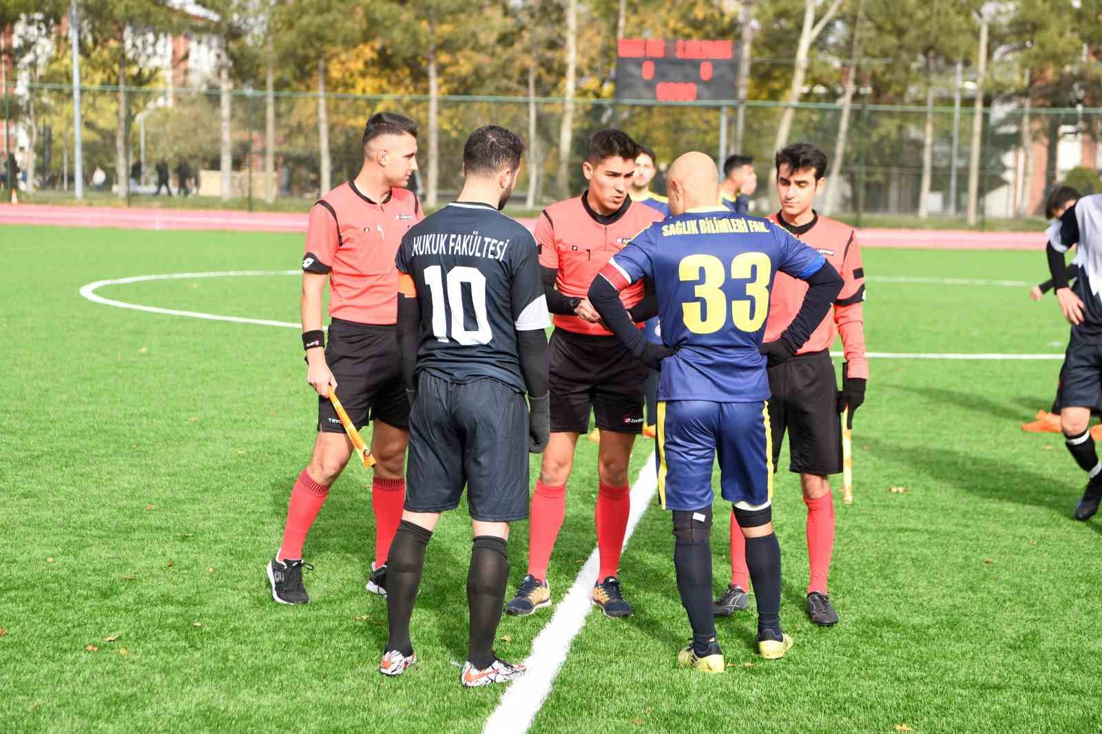 Öğrenci Futbol Turnuvası başladı