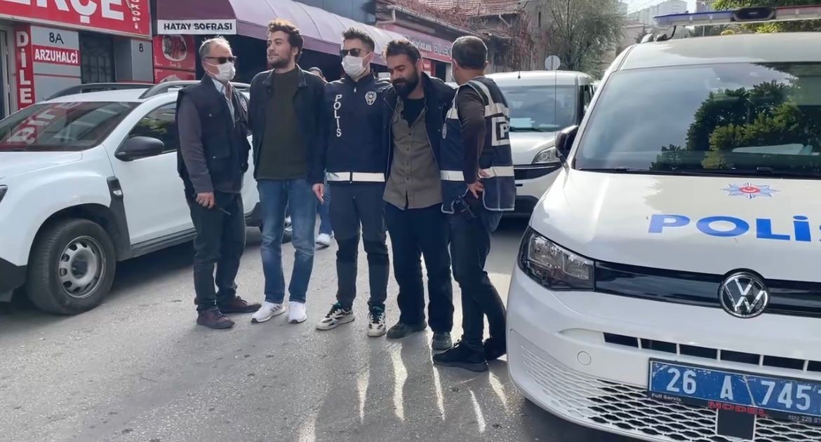 Polislerin yaralandığı eylemde gözaltına alınan 4 öğrenci adliyeye sevk edildi