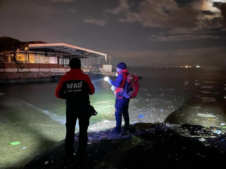 Bakan Yerlikaya: Kayıp 11 denizcimizin arama kurtarma çalışmaları devam ediyor