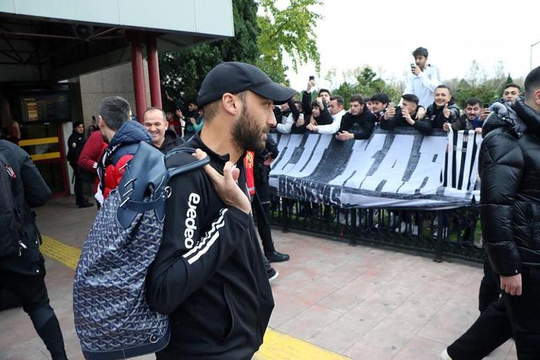 Beşiktaş'a Samsun’da çiçekli karşılama