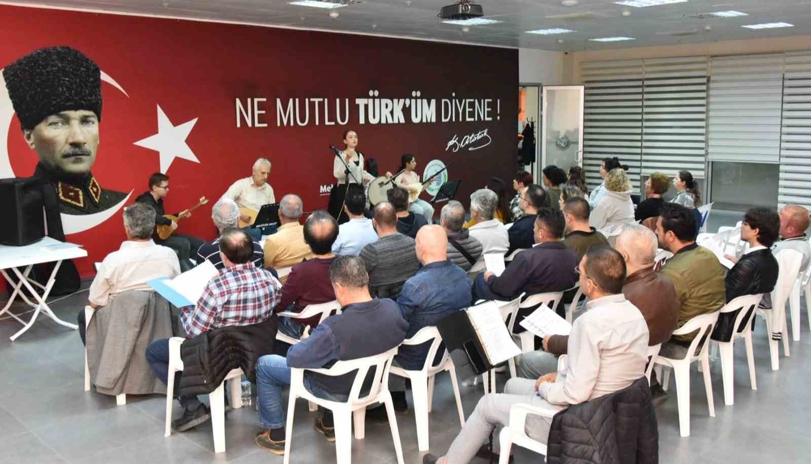 Bozüyük Belediyesi Türk Halk Müziği Korosu’ndan ’Su Gibi Aziz’ konseri