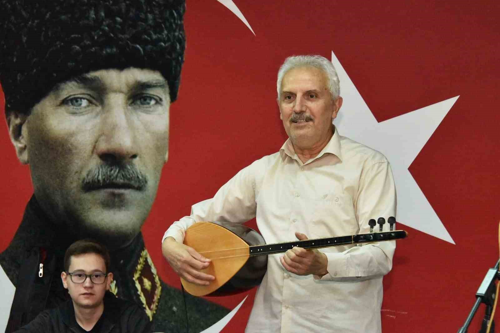 Bozüyük Belediyesi Türk Halk Müziği Korosu’ndan ’Su Gibi Aziz’ konseri