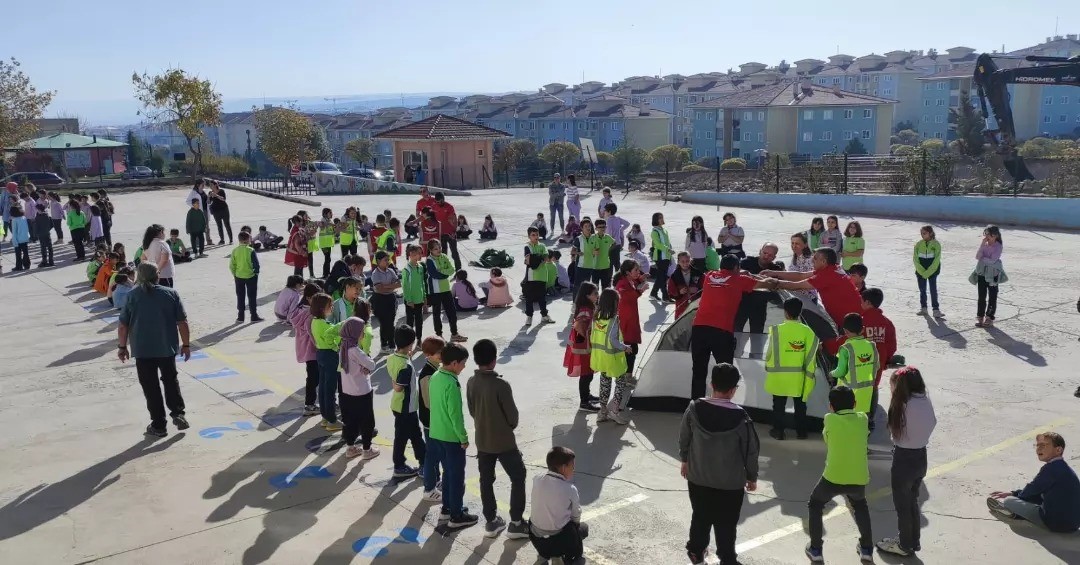 DAK ilkokul öğrencilerine afet bilinci eğitimi verdi