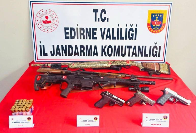 Edirne’de 349 sikke ve 175 tarihi obje ele geçirildi: 3 gözaltı