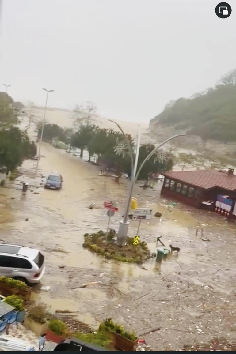 Şile'de fırtına: Dere taştı, yollar göle döndü