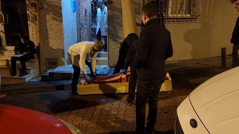 Beşiktaş'ta ev arkadaşını öldürdü, taksiciyle kaçarken yakalandı