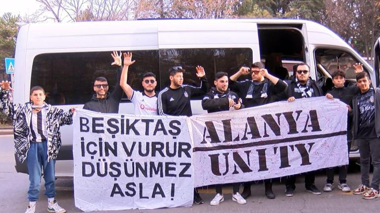 Beşiktaş taraftarları Eryaman Stadı'nda