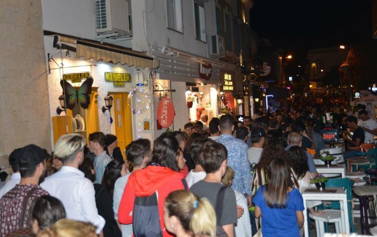İzmir'de yılbaşı öncesi rezervasyon doluluk oranları yüzde 70'i aştı