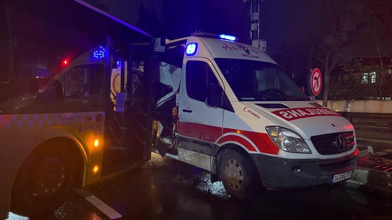 Bahçelievler'de ambulans ve İETT otobüsü kaza yaptı