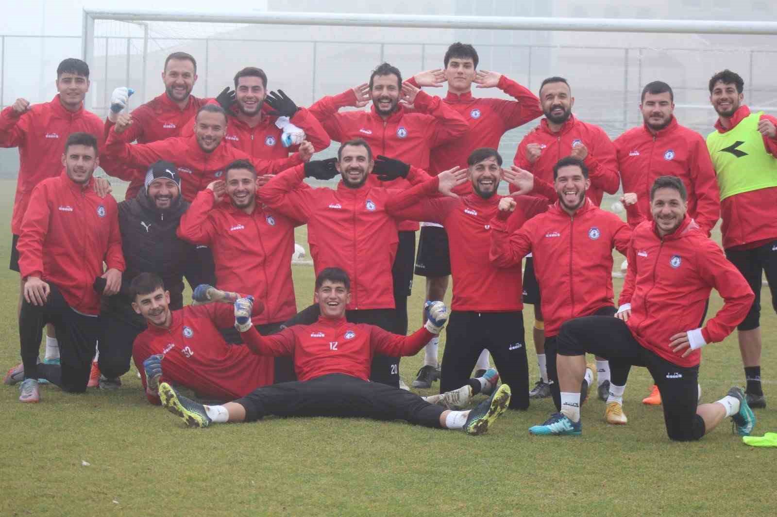 Afyonspor çalışmalara başladı