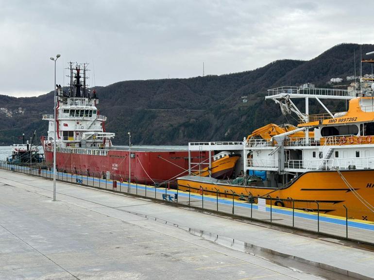 Amasra'da fırtına; balıkçı tekneleri ile destek gemileri limana çekildi