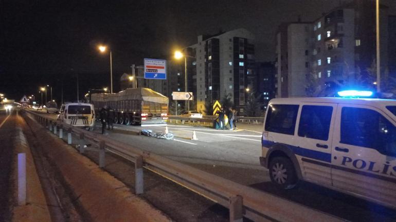 Kayseri'de, otomobilin çarptığı bisikletli öldü