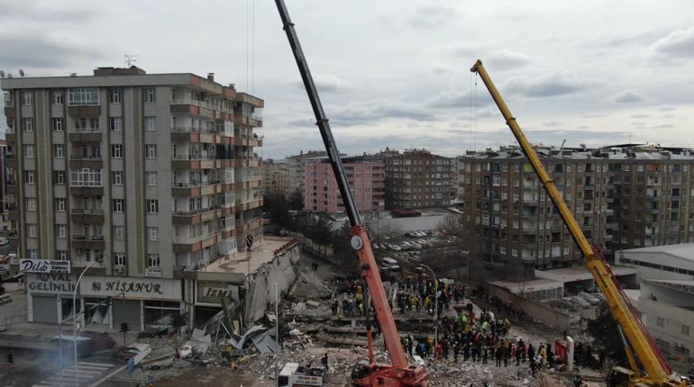 Depremde 77 kişinin öldüğü Serin-2 Apartmanı ile ilgili 4 sanığa 22 yıl 6’şar ay hapis istemi