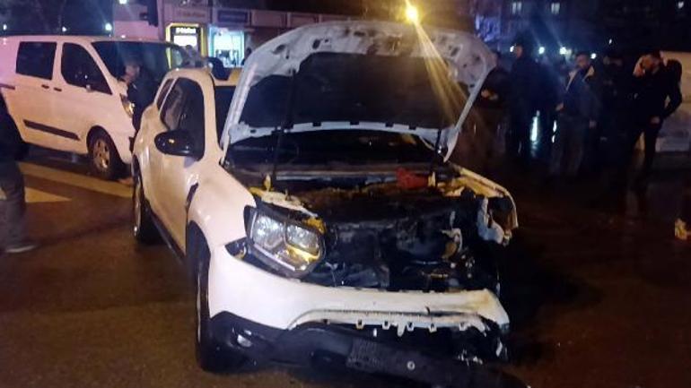 Kırıkkale'de 2 otomobil çarpıştı: 9 yaralı