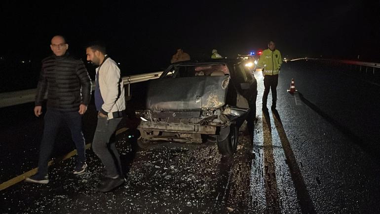 Şanlıurfa’da TIR ile otomobil çarpıştı: 9 yaralı