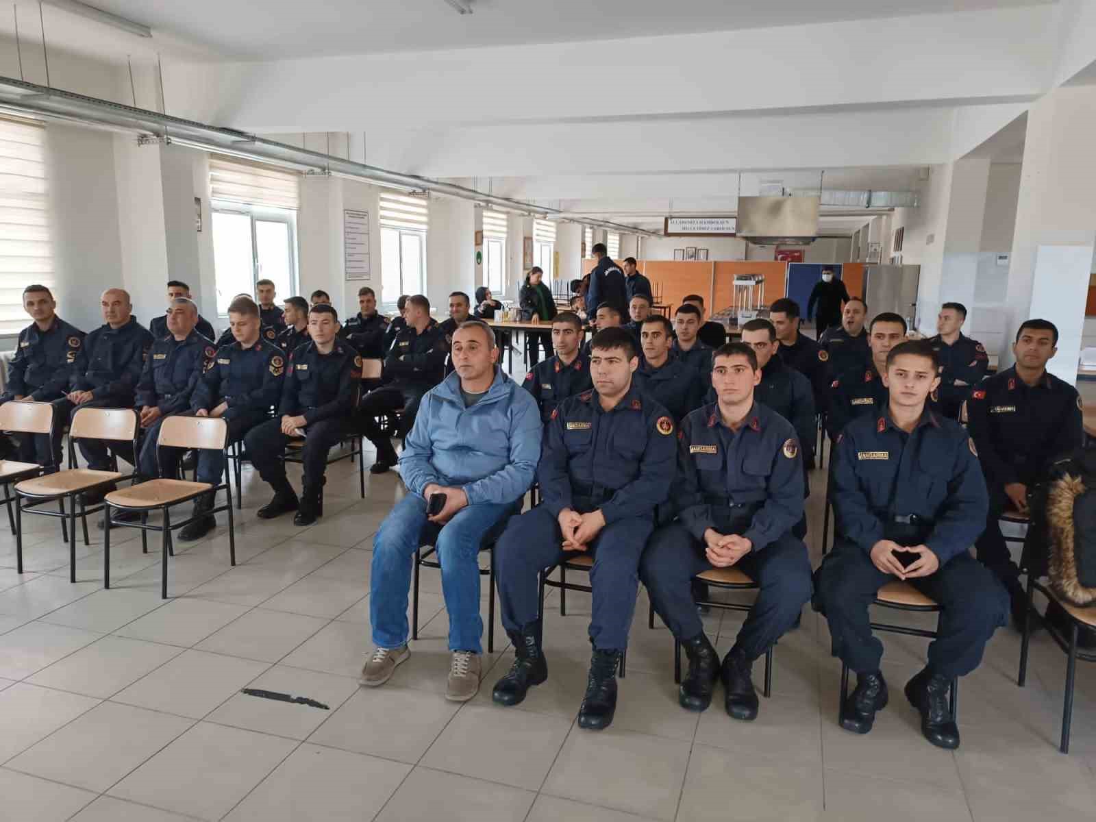 Cezaevi Jandarma Tabur Komutanlığı personellerine su verimliliği anlatıldı
