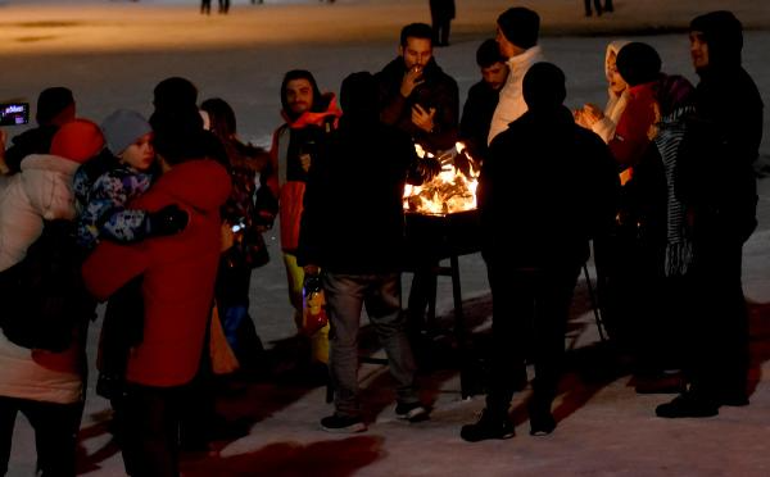 Erciyes'te yeni yıl öncesi 'gece kayağı'