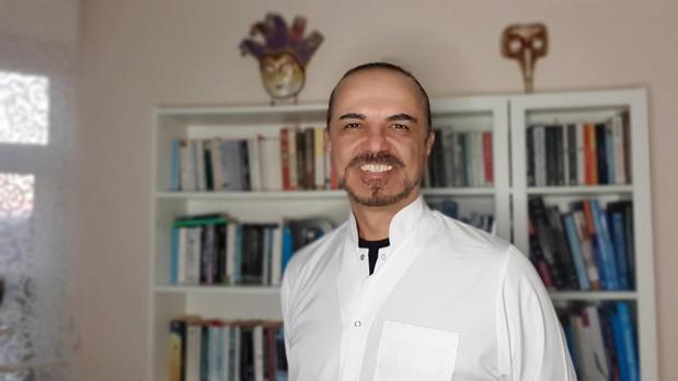 Dr. Süer: Eksozom tedavisi saç ekim işleminin başarısını yükseltiyor