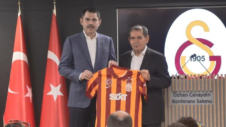Murat Kurum: İstanbul'un tüm kulüplerinin taraftarıyım