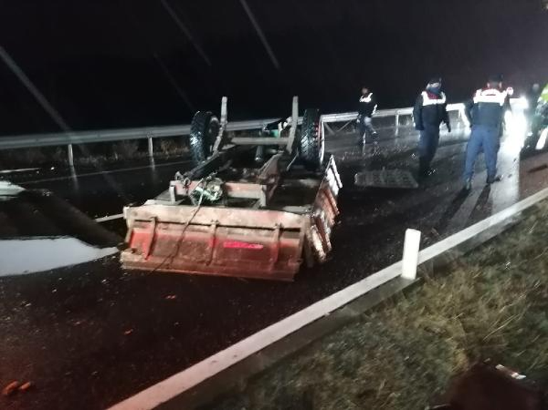 Nevşehir'de otomobil ile traktör çarpıştı: 2 yaralı