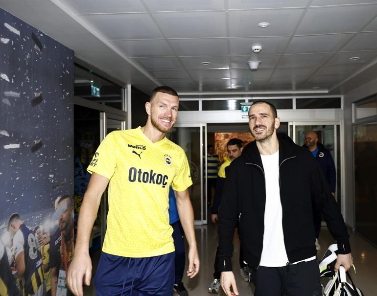Fenerbahçe'nin yeni transferi Bonucci, teknik heyet ve takım arkadaşlarıyla bir araya geldi