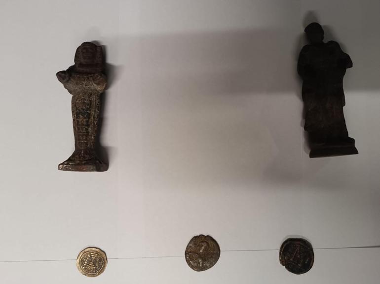 13'üncü yüzyıla ait heykelleri 1 milyon dolara satmaya çalışan şüpheli yakalandı