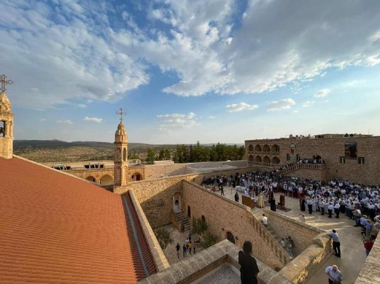 Mardin’de manastırın merdiveninden düşen rahibe, öldü